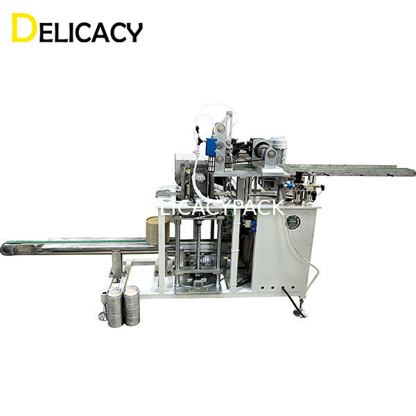 Το αυτόματο μέταλλο μπορεί κάνοντας να επεξεργαστεί την τάση στοιβαχτών 380V 50Hz καπακιών στη μηχανή